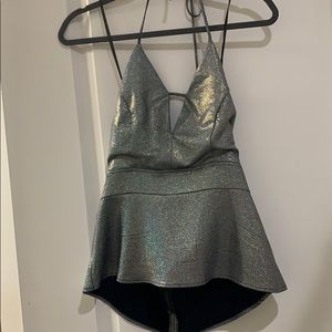 Metallic top